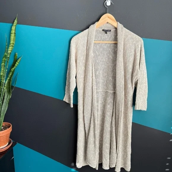 Eileen Fisher Black and Cream Textured Knit Top Linen/Cotton blend Large - Picture 1 of 10